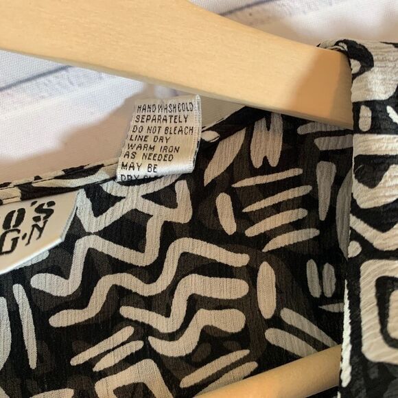 Chico's Black And White Silk Blouse Size 1/M - Picture 4 of 5